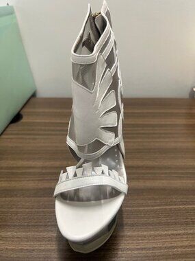Versace White Mesh Platform Stiletto Heels – Designer Statement Shoes